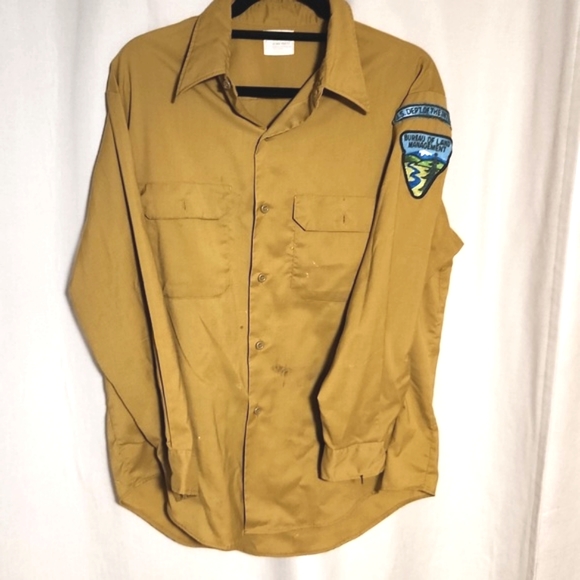 Vintage BLM Men's Shirt with Patches - Picture 7 of 7